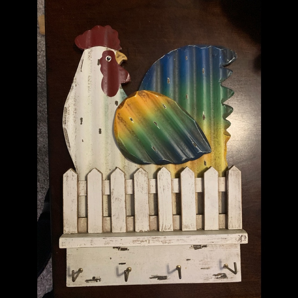 Wooden rooster key hanger